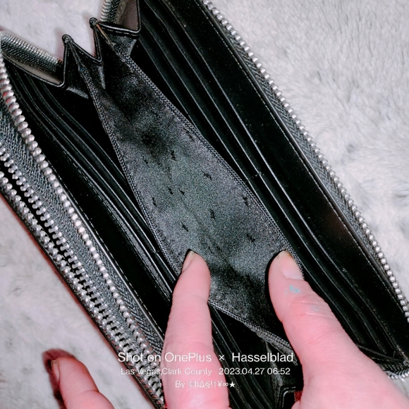 Michael kors wallet - Picture 7 of 8